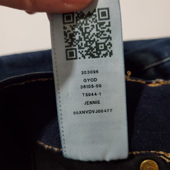 True Religion Jennie Curvy Big T Flap Pocket Dark Wash Ankle Jeans Womens 27 - Picture 10 of 11